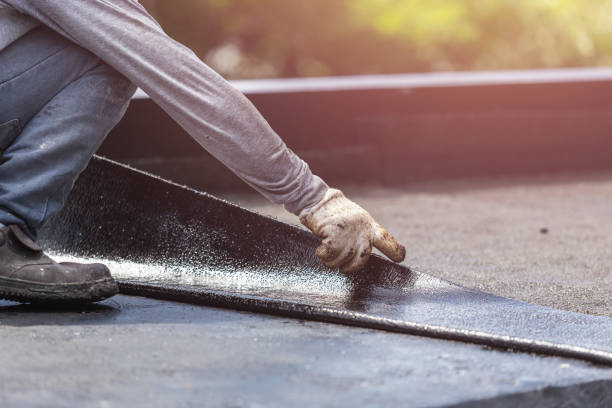 Professional Crawl Space Encapsulation technician working in Midland, IN